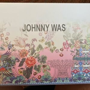 Beautiful Gray brand new with tags and box…Johnny Was scarf